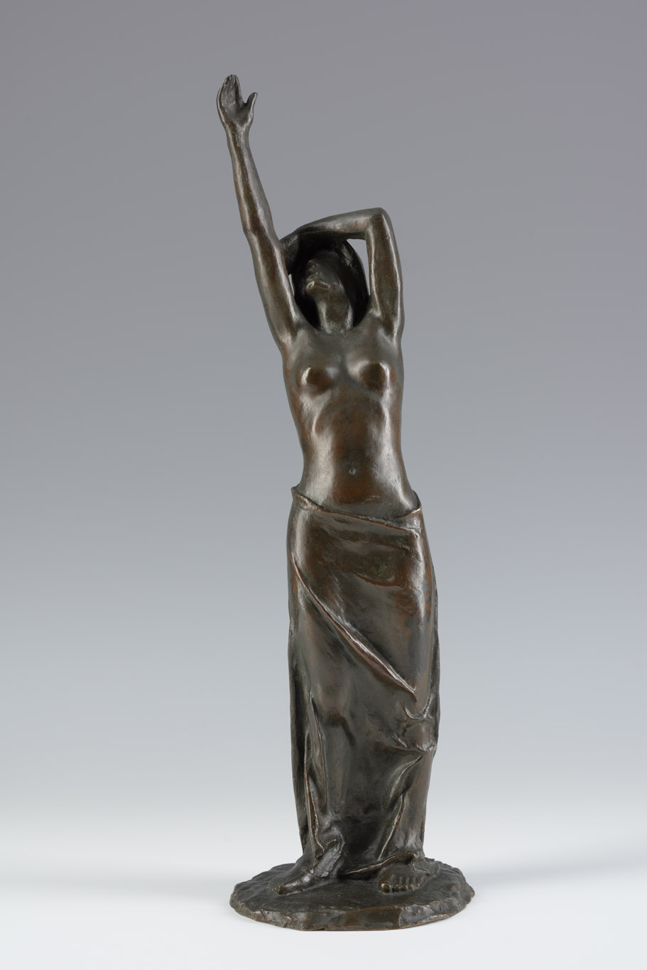 René Iché, La Déchirée,1937-1942, Bronze , fonte atelier Iché n°1 en 1942, offerte comme cadeau du groupe Libération au général De Gaulle à la Noël 1942, arrivée à Londres en février 1943, exposition L'Art en Lutte, La Piscine, Roubaix, France, 2023, Boombartstic Art Magazine