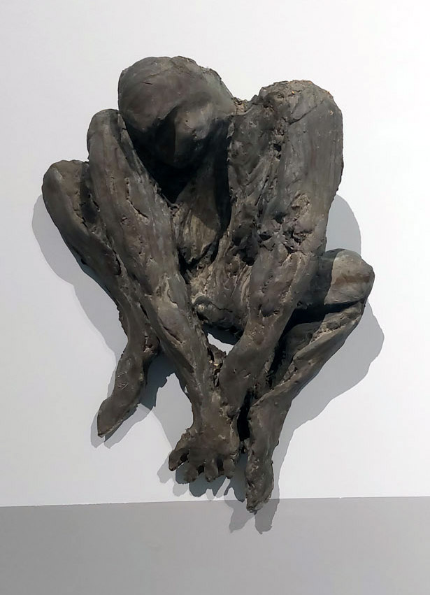 Eugène Dodeigne, Relief, 1969, bronze à la cire perdue, collection particulière, exposition Eugène Dodeigne - une Rétrospective II, Musée La Piscine, Roubaix, 2024, (c) photo vue de l'exposition Eric Mabille, Boombartstic Art Magazine