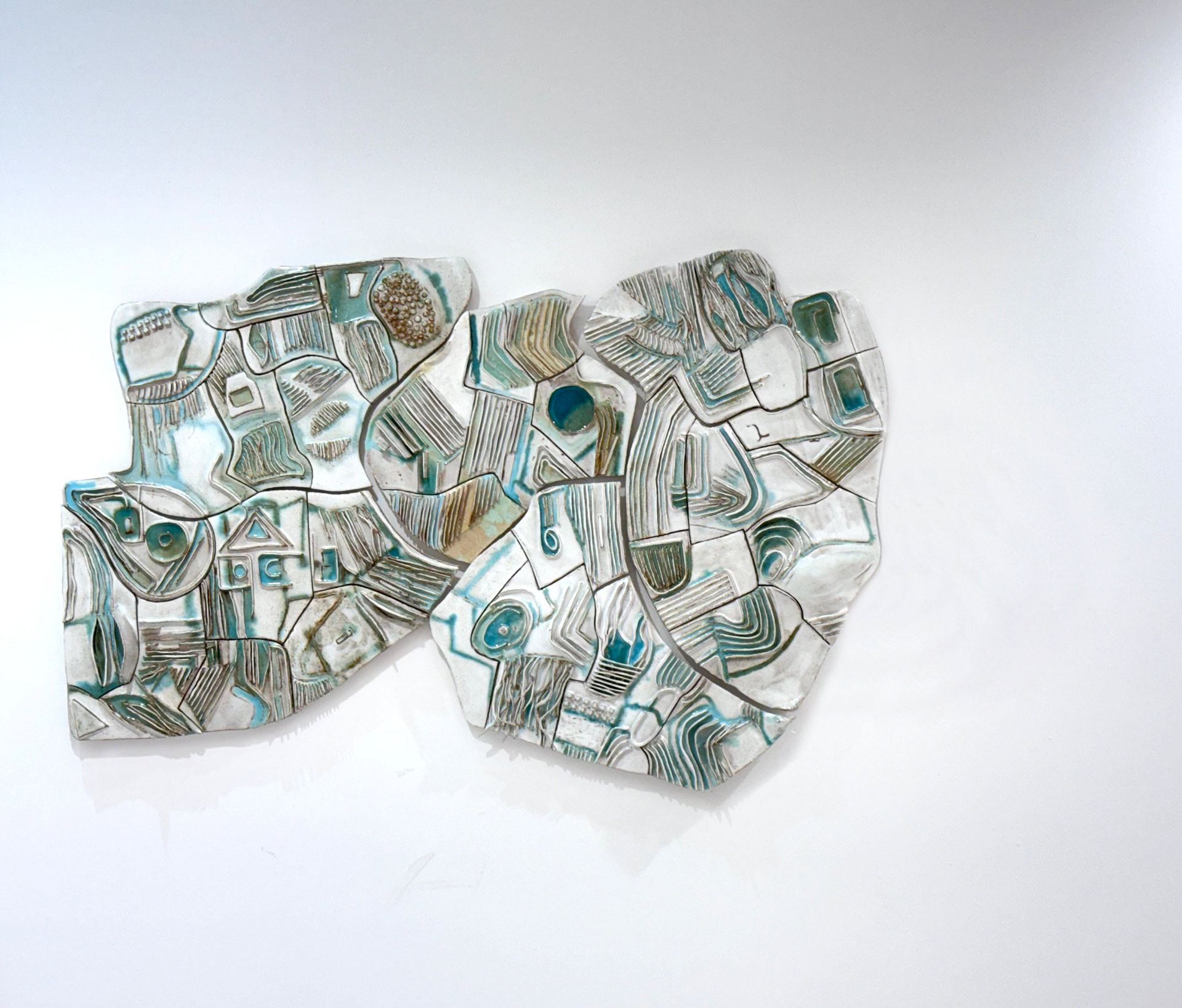 Ceramic Brussels 2026, Spax Projects, Nathalie Campion, mural, (c) photo courtesy Spax Projects, Boombartstic Art Magazine