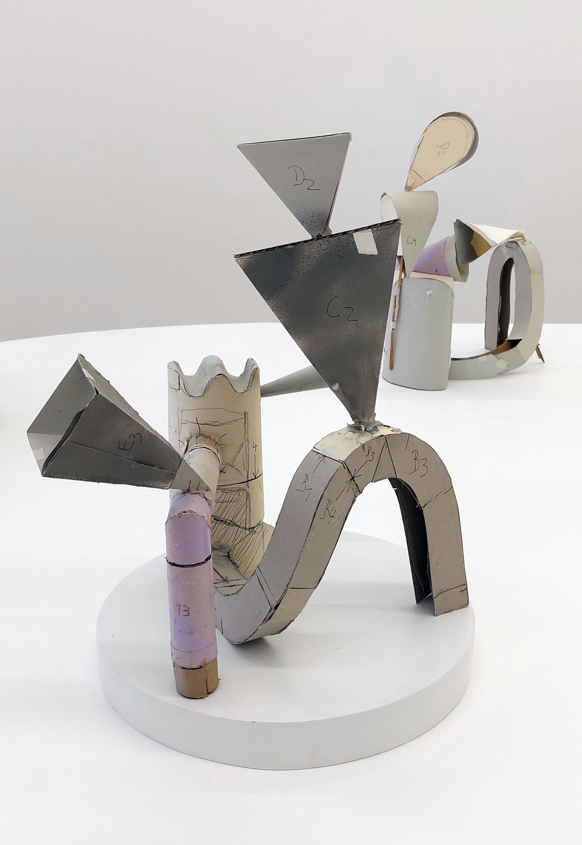 Thomas Kiesewetter, vue de l'exposition New Sculptures, Sorry We're Closed, Bruxelles, 2026, (c) courtesy Sorry We're Closed, (c) photo Eric Mabille, Boombartstic Art Magazine