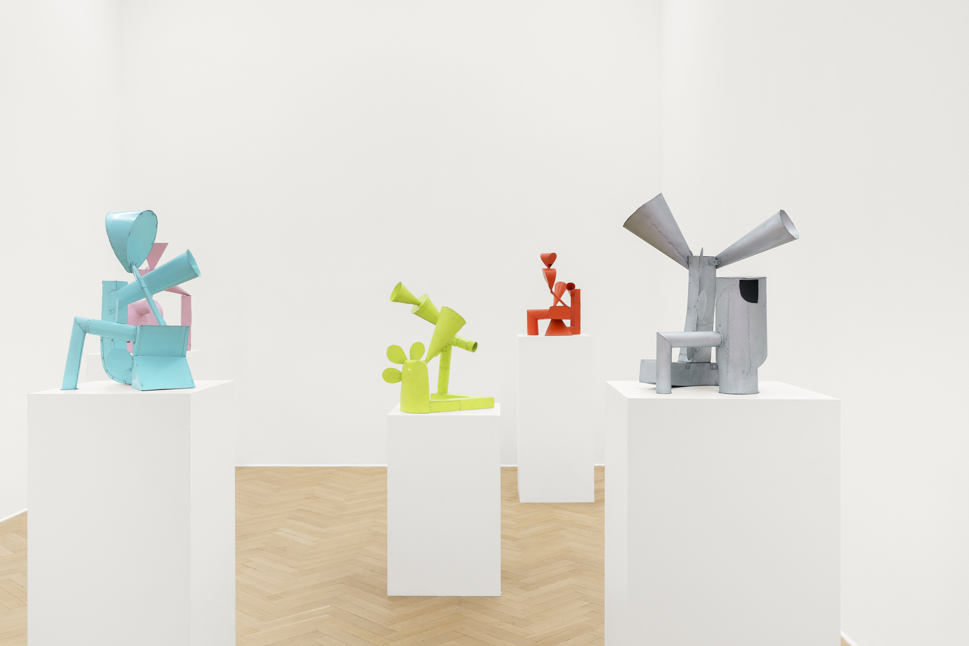 Thomas Kiesewetter, vue de l'exposition New Sculptures, Sorry We're Closed, Bruxelles, 2026, (c) photo Hugard et Vanoverschelde, courtesy Sorry We're Closed, Boombartstic Art Magazine